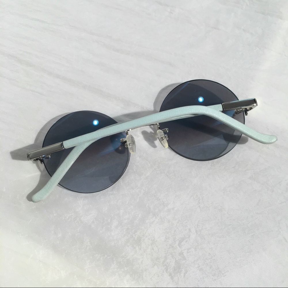 THE ROW Reflective Mirror Circle Sunglasses~ - Picture 3 of 5